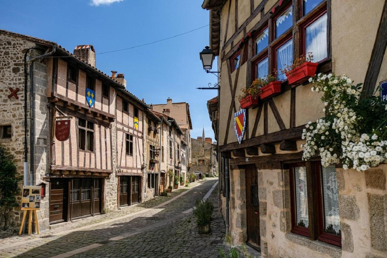 La Maison Du Marechal Parthenay Exteriér fotografie